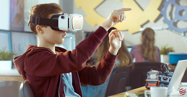 Virtual Reality to Help in Education